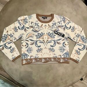 NVLT Cream and Blue Brocade Patterned Cropped Sweater - NWT